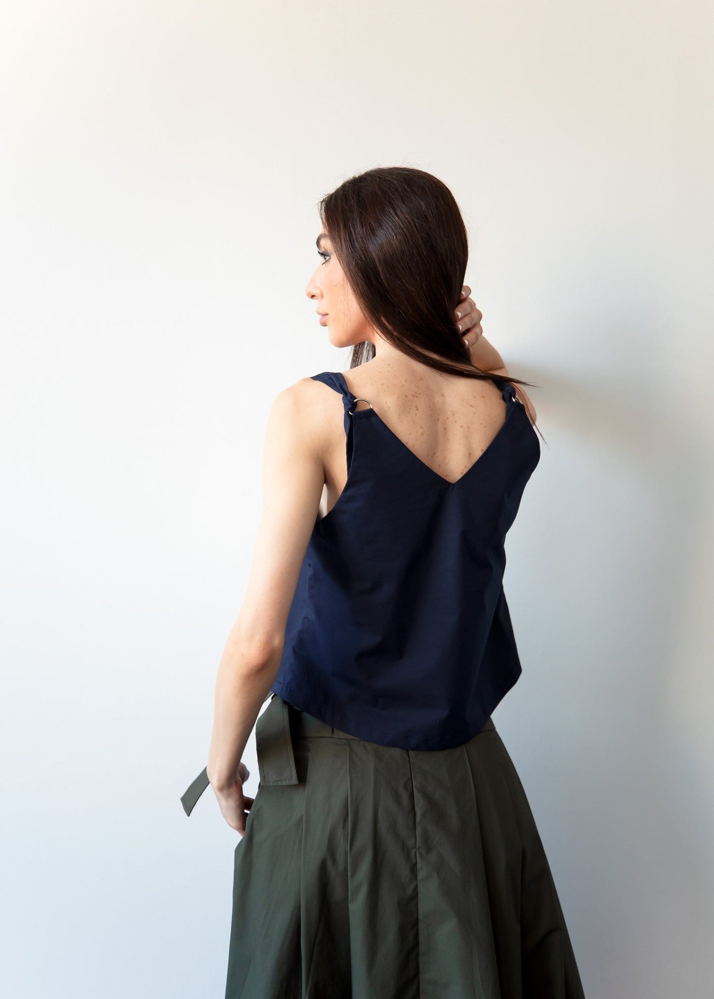 THE MELIKA TOP IN NAVY
