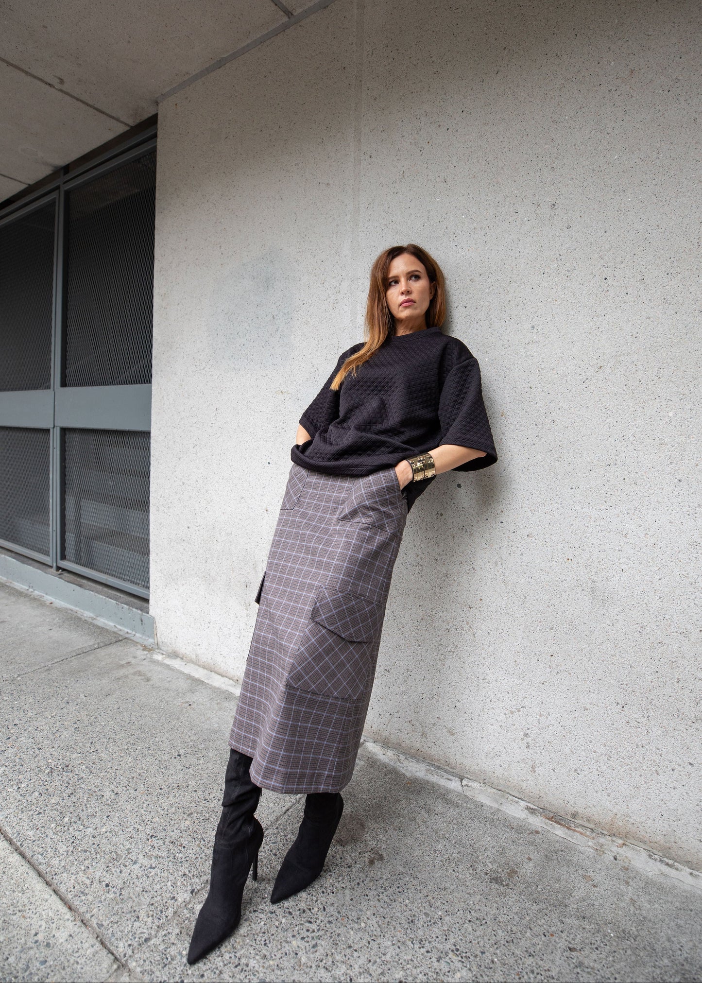 THE ANDRA SKIRT IN GREY PLAID
