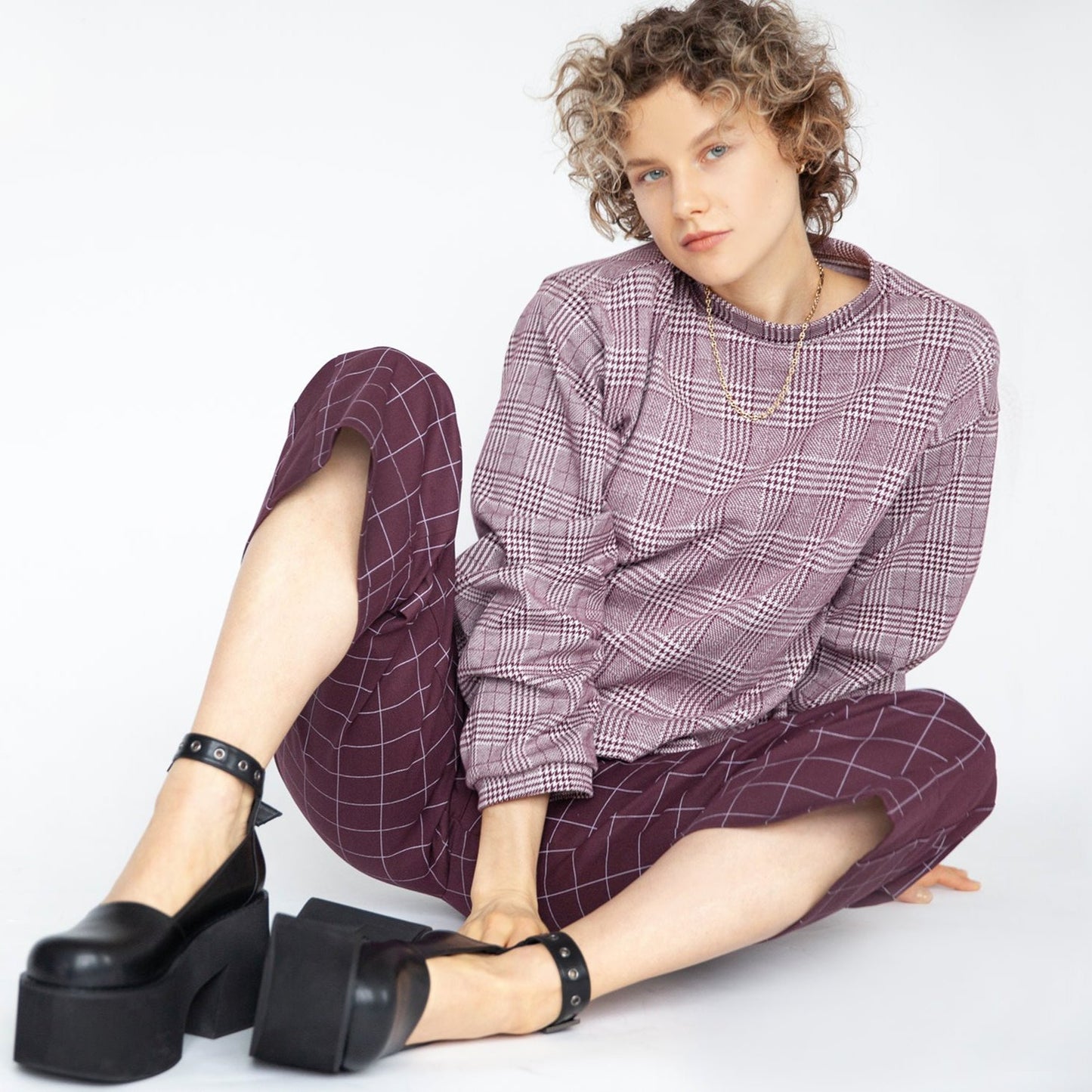 THE PLAID PULLOVER - Goreea Designs