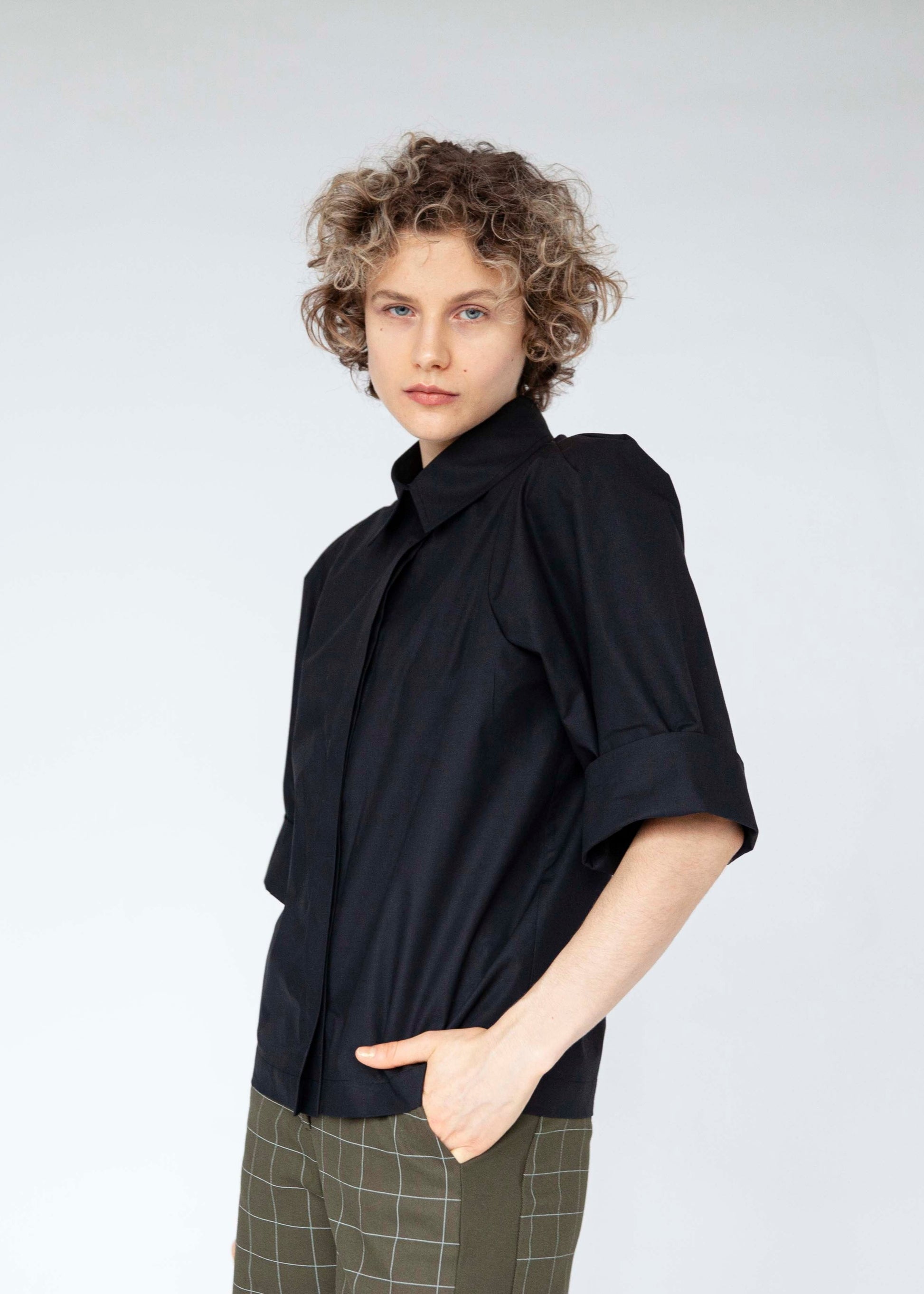 CJ SHIRT (Black) - Goreea Designs