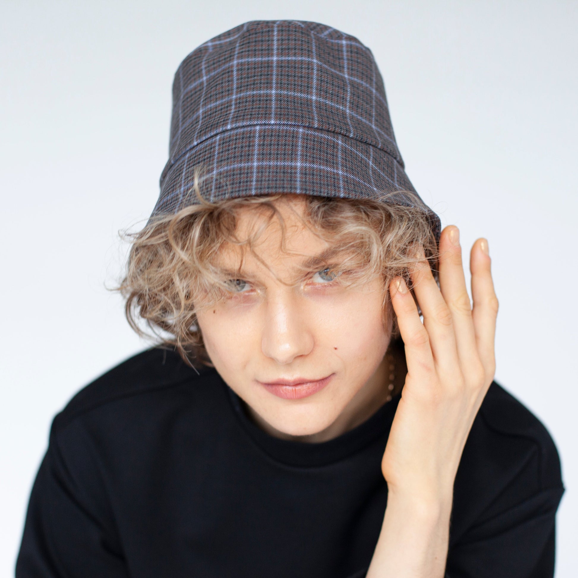 THE BUCKET HAT - Goreea Designs