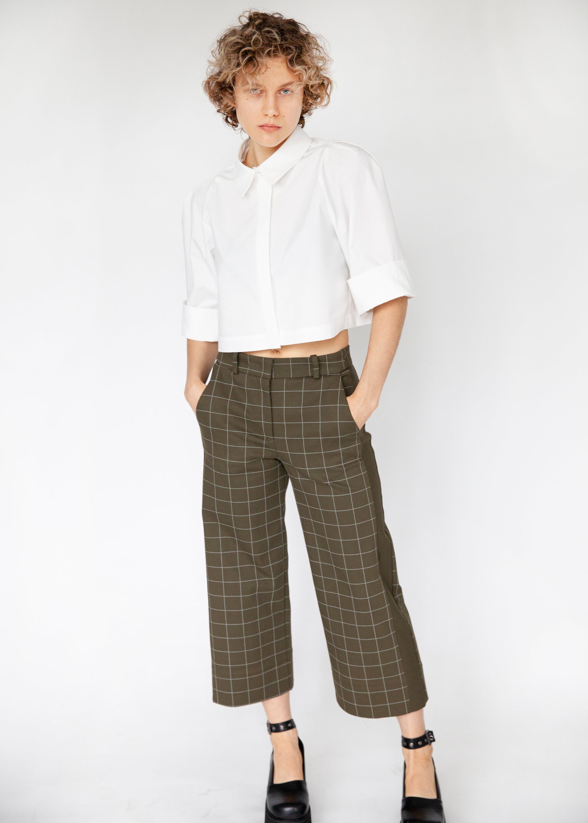 THE SHORT PANTS (Olive) - Goreea Designs