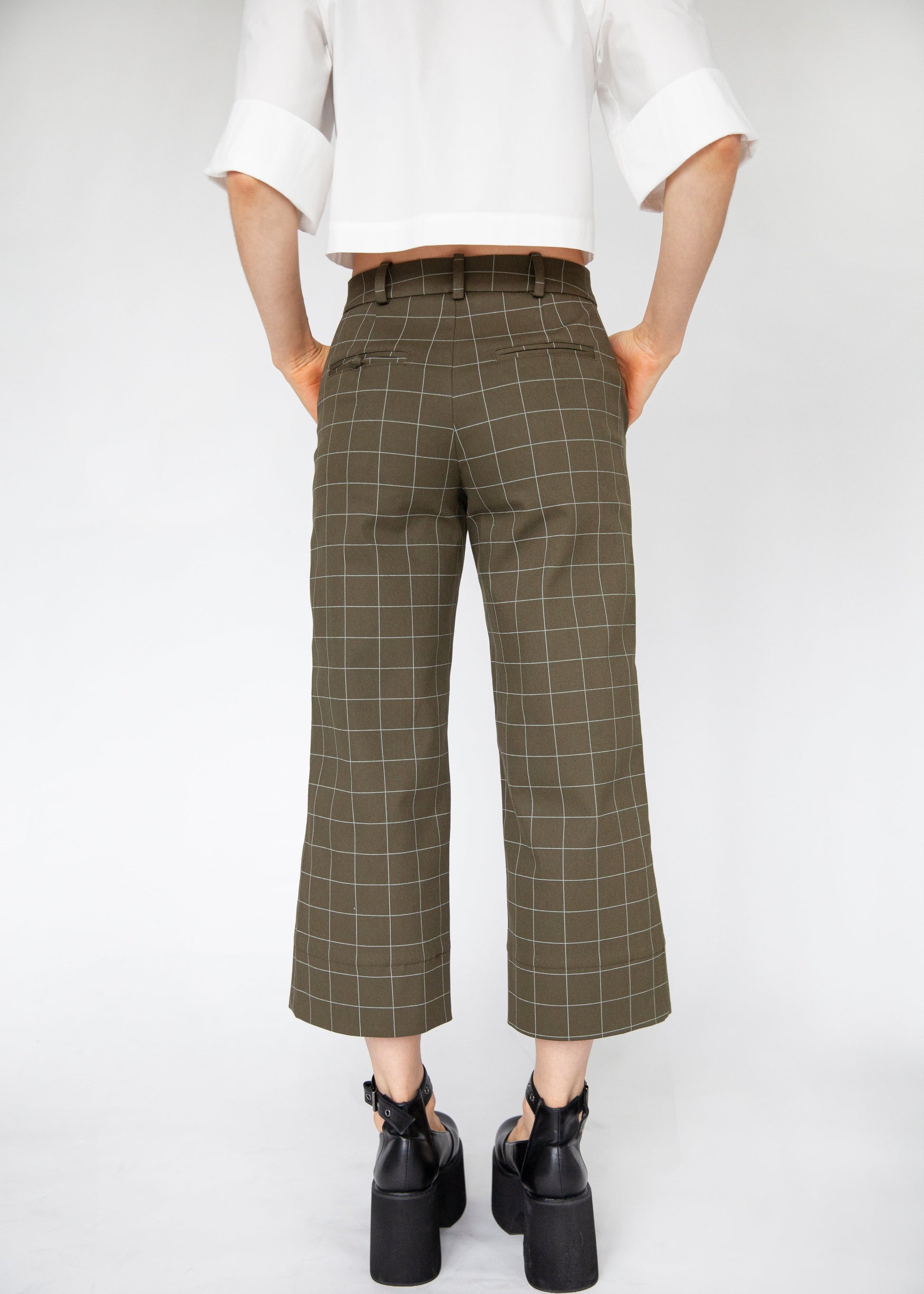 THE SHORT PANTS (Olive) - Goreea Designs