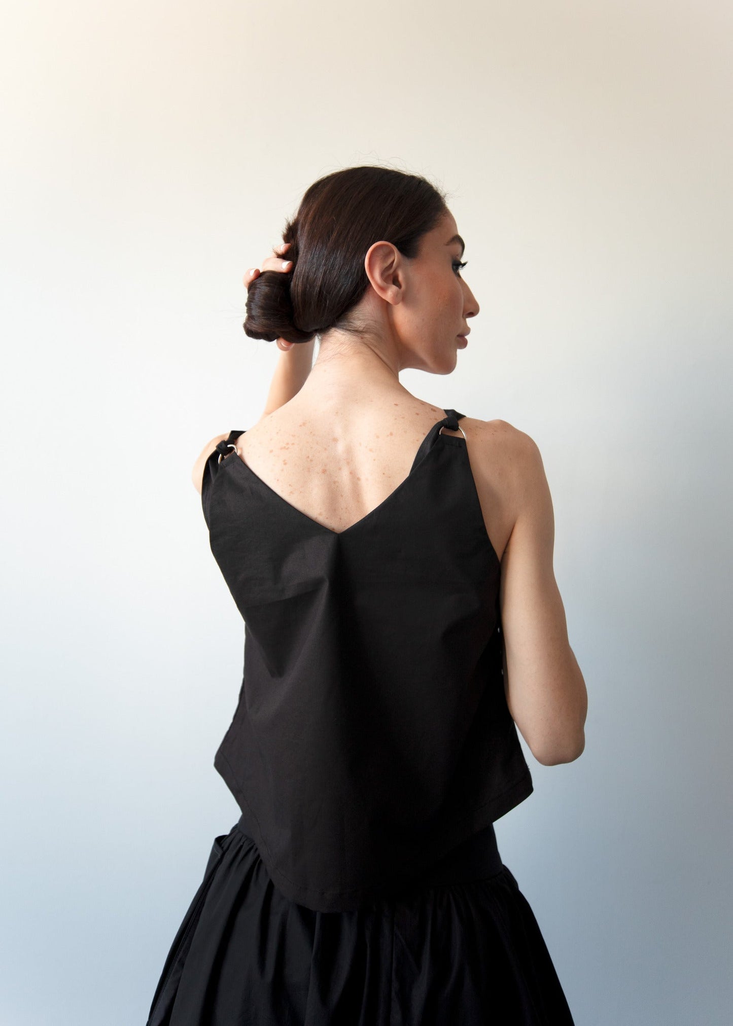 THE MELIKA TOP IN BLACK - Goreea Designs